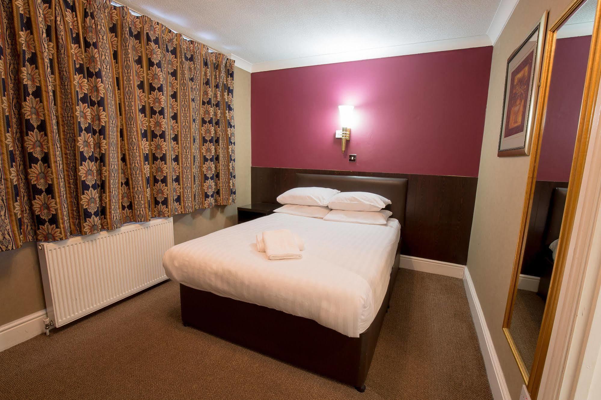Citybest Hotel Ilford Extérieur photo